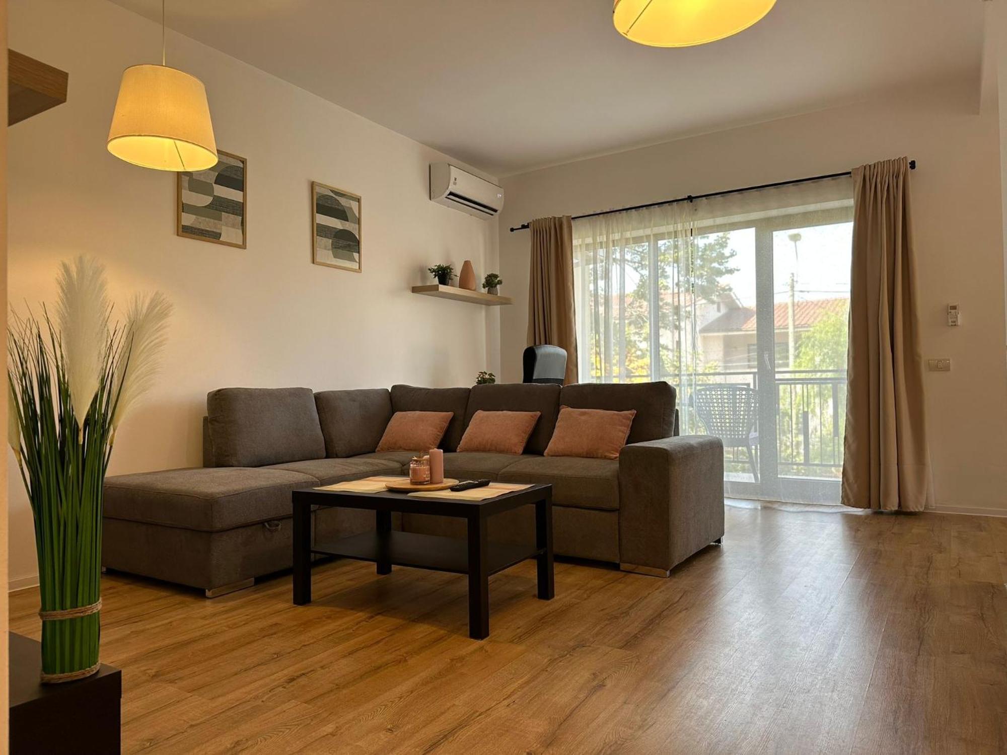 Glam Apartments Lipatti Near Iulius Mall And City Center Timisoara Exterior foto