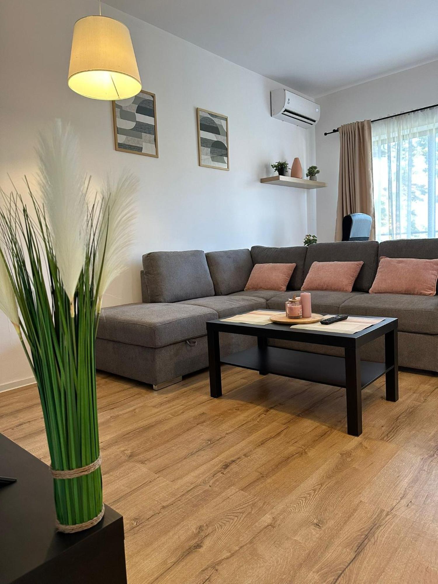 Glam Apartments Lipatti Near Iulius Mall And City Center Timisoara Exterior foto